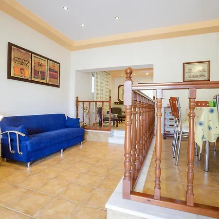 Gold N Blu Tatil Evi