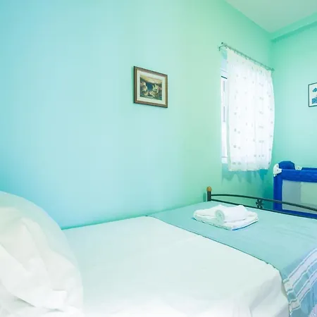 Gold N Blu Petalídhion