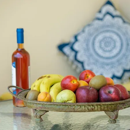 Gold N Blu Petalídhion