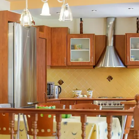 Gold N Blu بيت للعطل Petalídhion