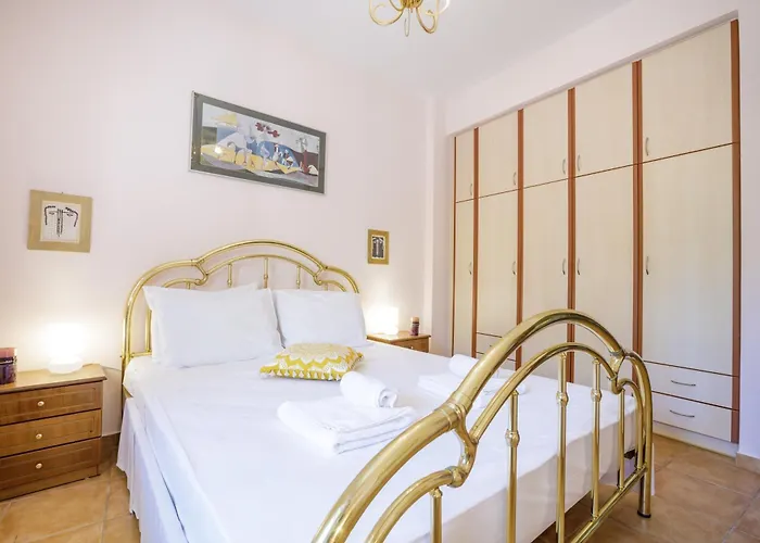 Дом отдыха Gold N Blu Петалидион